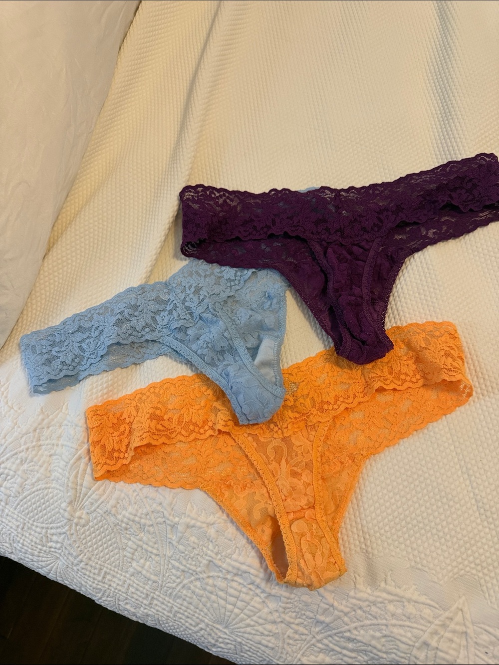 NWOT Hanky Panky Lace Thong Original Rise - Picture 4 of 6